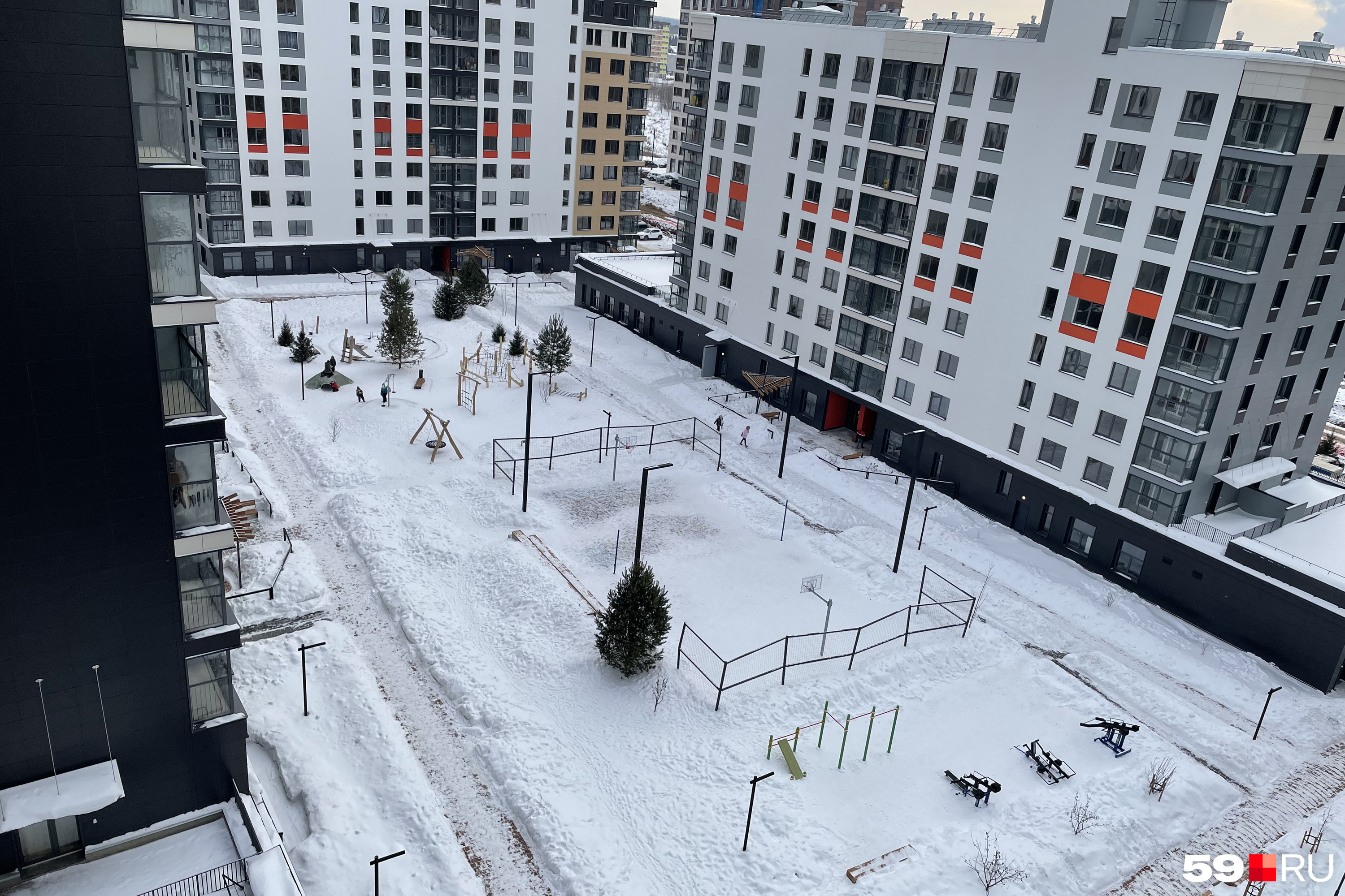 Хочу видеть больше чем окна домов напротив