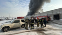 «Возможно, что-то произошло с холодильниками»: как весь день горел склад на Свердловской