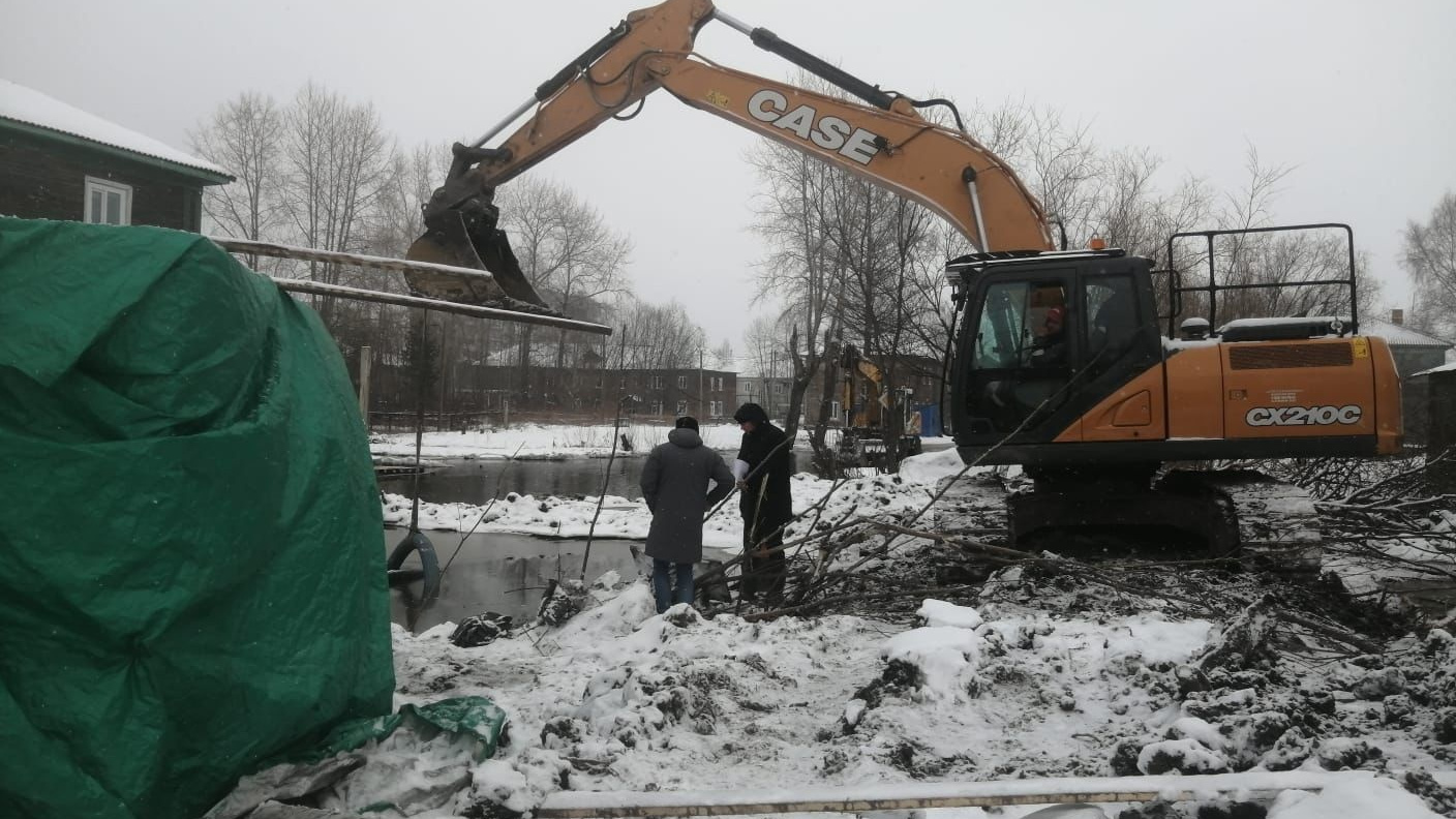 В администрации Архангельска сказали, как решают проблему с затопленными домами на Гидролизном
