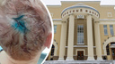 «Все стоят, а меня ведут окровавленную»: зрительница разбила голову в новосибирском театре «Красный факел»
