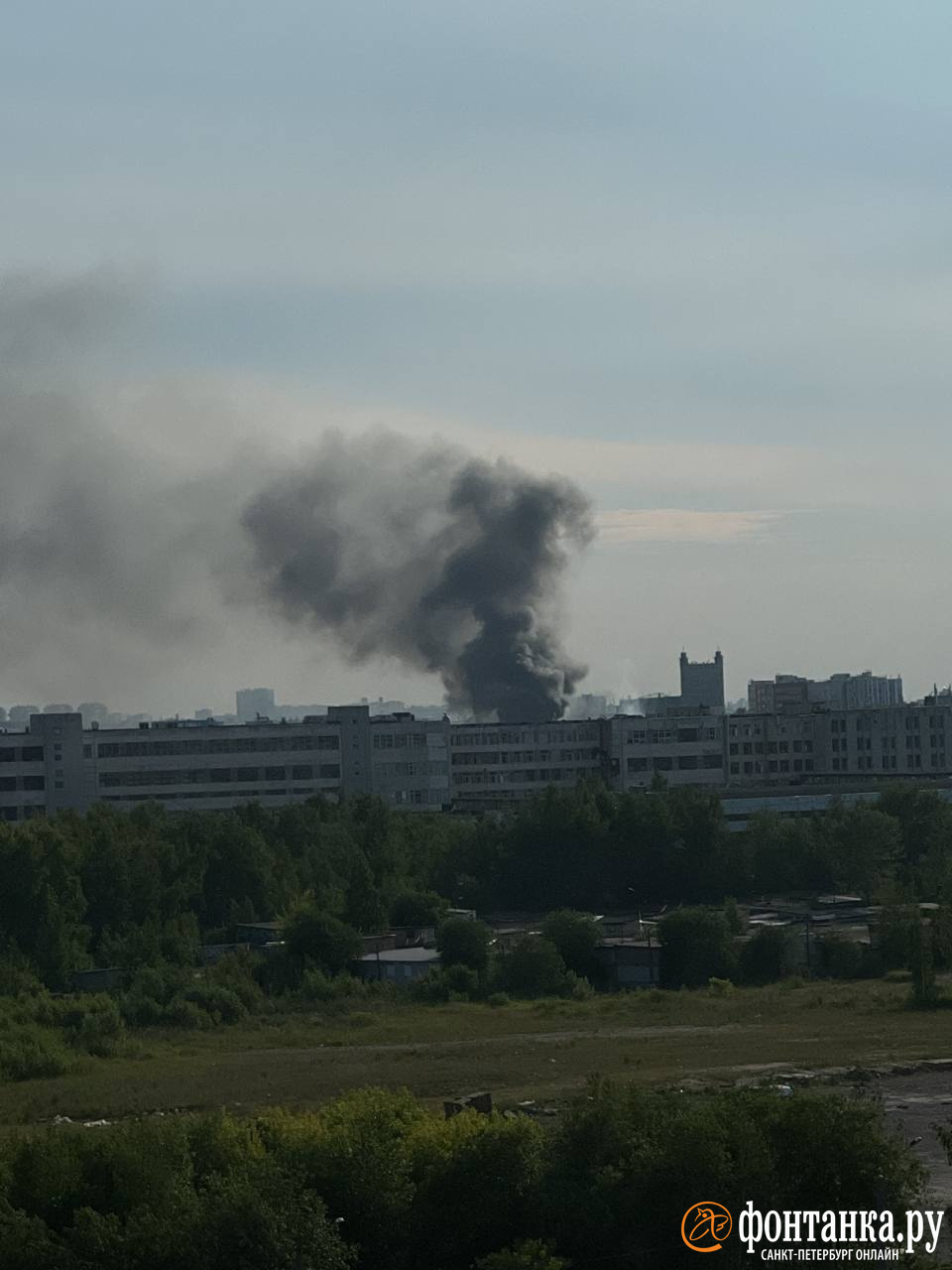 Смерч в питере. Питер дым. Смерч в СПБ. Смерч в Иваново.