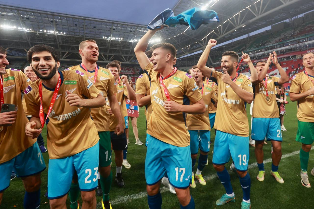 Кержаков выиграл для «Зенита» Суперкубок. Унылый футбол закончился огненной серией пенальти