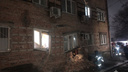 В доме на Нариманова, где обрушилась стена, ввели режим ЧС