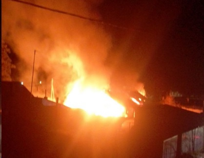 Четырёхквартирный жилой дом ночью горел в Атамановке под Читой