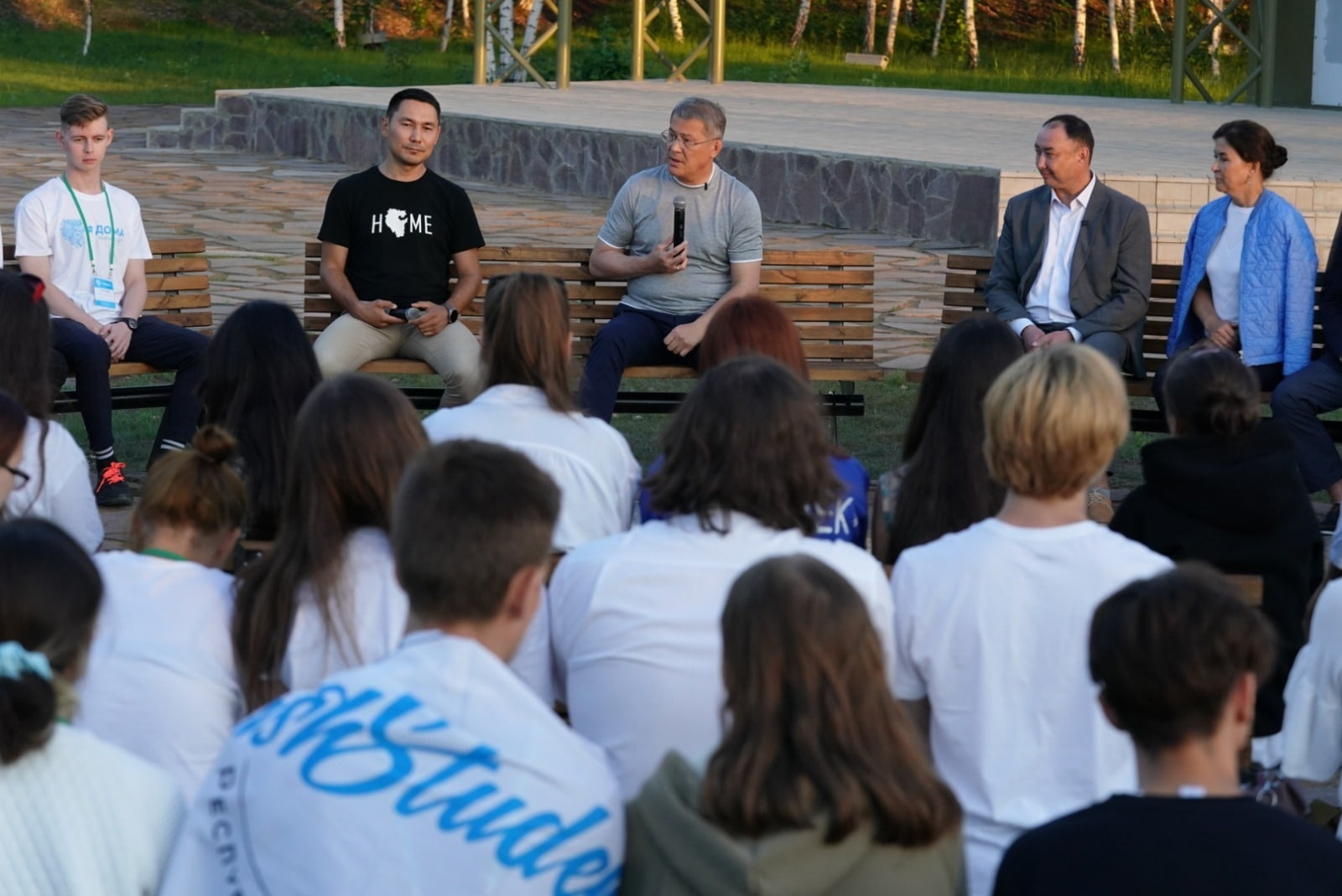 Глава республики в августе встретился со студентами московских вузов в парке «Патриот»
