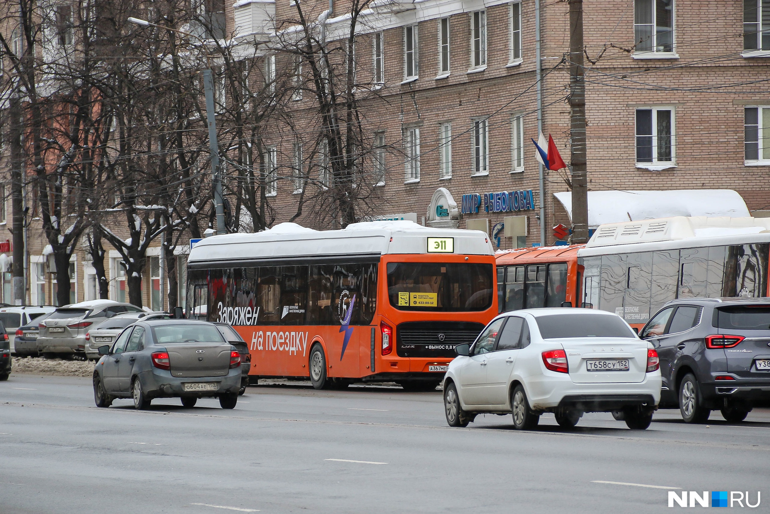В Нижнем Новгороде электробус «МиНиН» сломался во время поездки