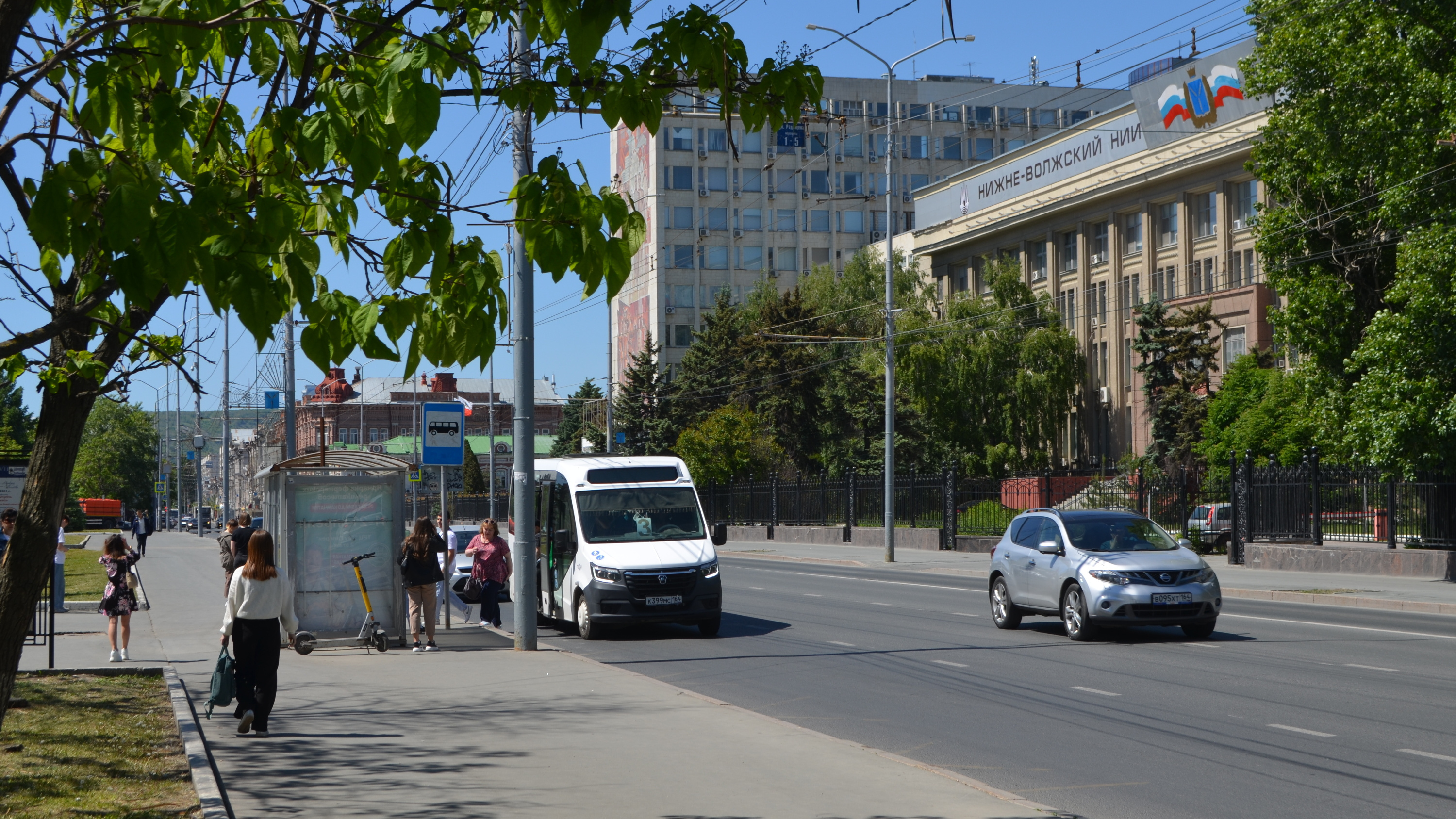 «90% автобусов ездят без кондиционеров»: юрист рассказала, почему в саратовских автобусах нечем дышать