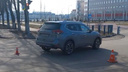 В Московском районе водитель электросамоката врезался в кроссовер и угодил в больницу