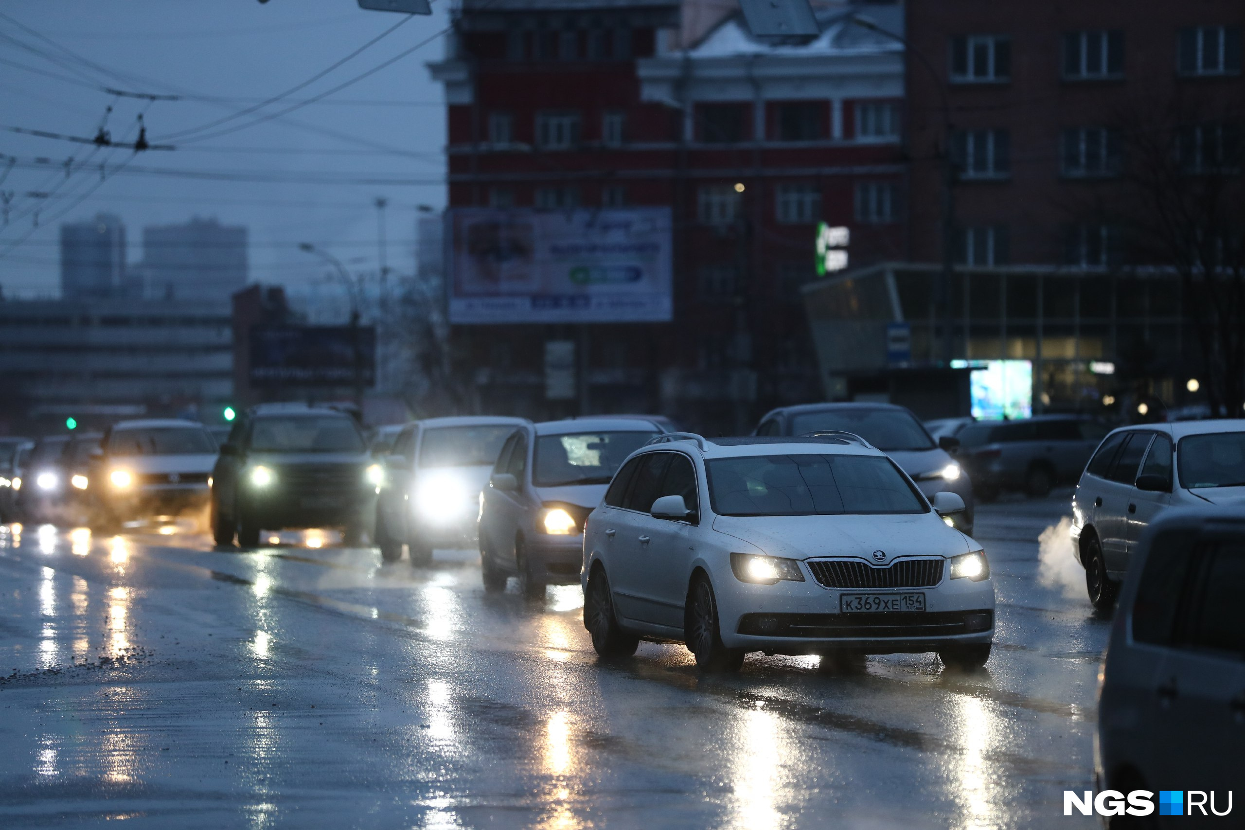 В воскресенье, 11 февраля, в Новосибирске обещают похолодание. Субботние лужи могут превратиться в каток