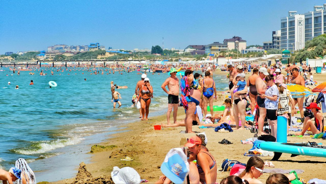 Сколько стоит отдых на Черном море, пляжи Анапы переполнены, отдых в  Геленджике, сколько стоит отдых в Сочи, курорты Краснодарского края,  сколько стоит отдохнуть на море - 9 июля 2023 - ngs42.ru