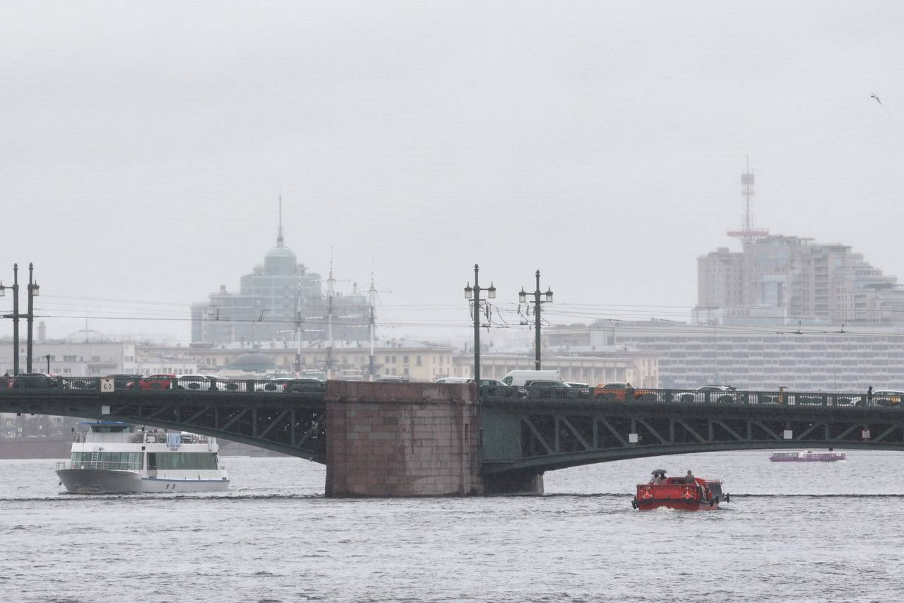 Дожди, заморозки и рекорды. Чего ждать от погоды в Петербурге на шестидневной рабочей неделе