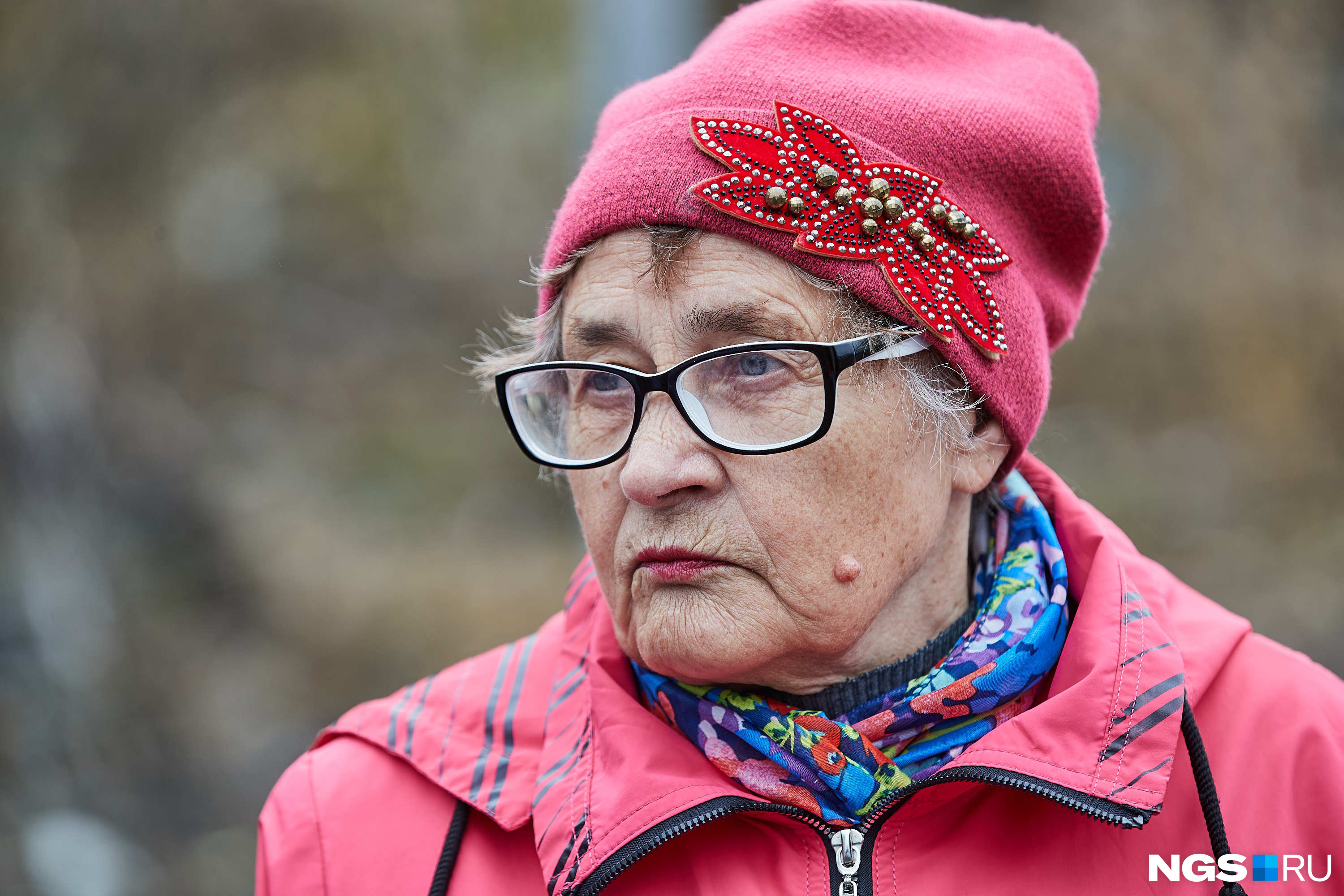 Любовь Фадеевна живет в микрорайоне уже 63 года, ее дом до сентября 2025 года должна расселить мэрия