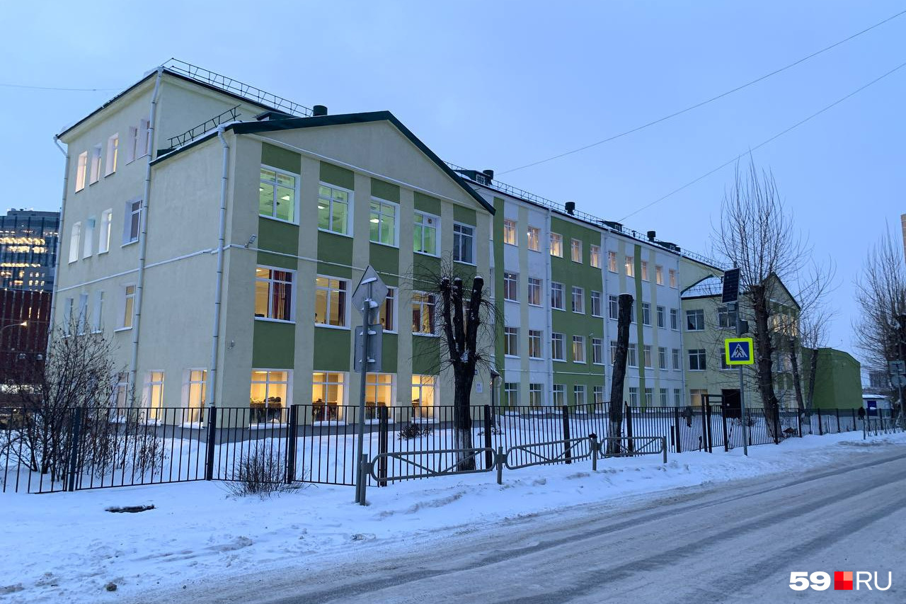 4 раза переехала. человек попал под машину. 4 раза переехала. 4 раза переехала. 4 раза переехала.