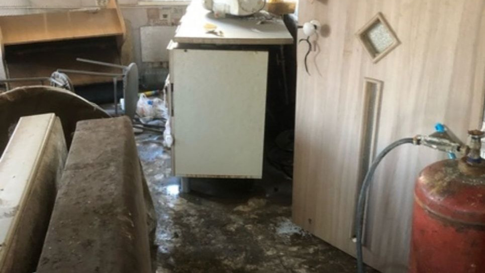 «Всё гниет»: жительница Кургана не может добиться, чтобы затопленный дом обследовала комиссия