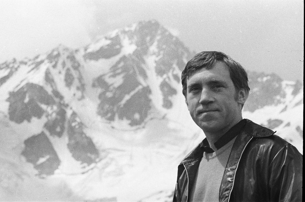 В Екатеринбурге на аукцион выставили тайные снимки Владимира Высоцкого