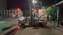 Скорая на боку, двое в больнице: ночью в Саратове перевернулась машина с медиками