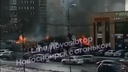 Два дома загорелись на улице Выборной в Новосибирске