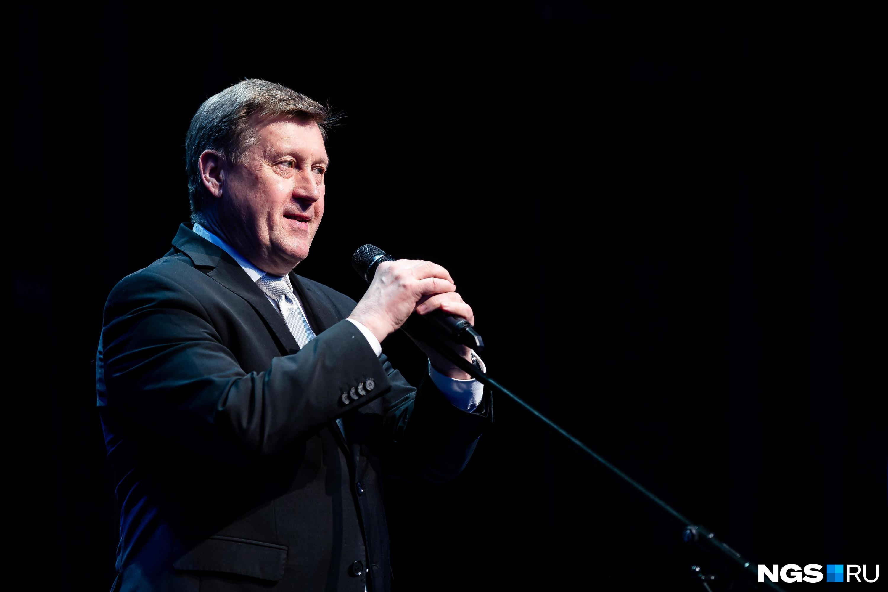 локоть уходит с поста мэра 2023. мэр новосибирска. мэры россии 2022 фото. анатолий евгеньевич локоть. локоть уходит с поста мэра 2023.