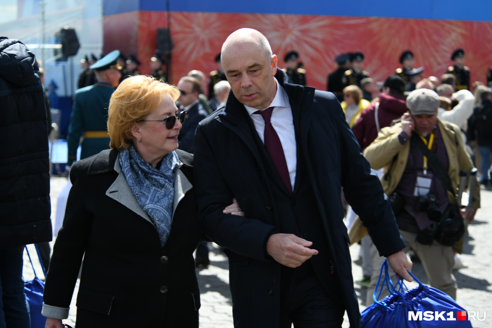 Министр финансов Артем Силуанов покидает Красную площадь
