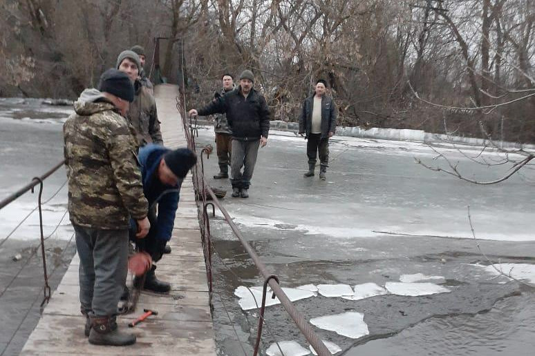 Вода, уверяют чиновники, перестала пребывать Вода, уверяют чиновники, перестала пребывать