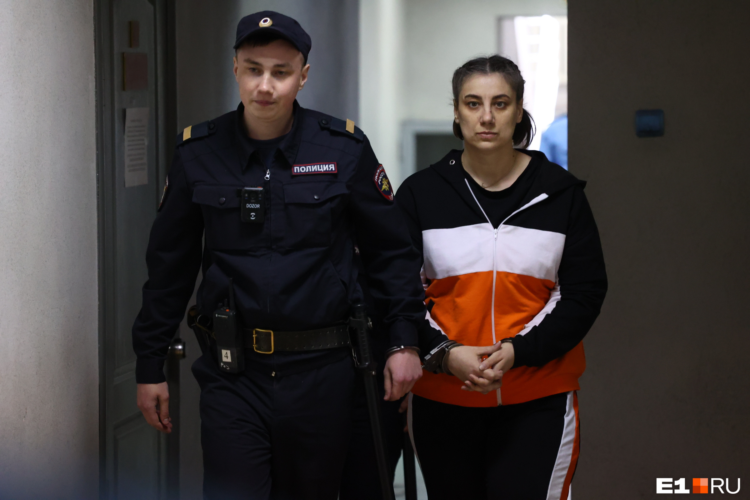 «Скучаю по детям». В Екатеринбурге обвиняемая в убийстве Далера попросилась на свободу