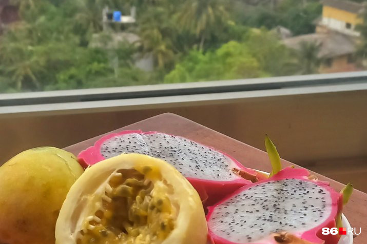 Летом на Шри-Ланке можно отведать манго, маракуйю, арбузы и множество других фруктов