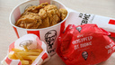 Съели все крылья: в новосибирском KFC заявили о проблемах с поставками курицы