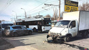 Тройное ДТП с маршруткой <nobr class="_">№ 46С</nobr> в Волгограде: есть пострадавшие