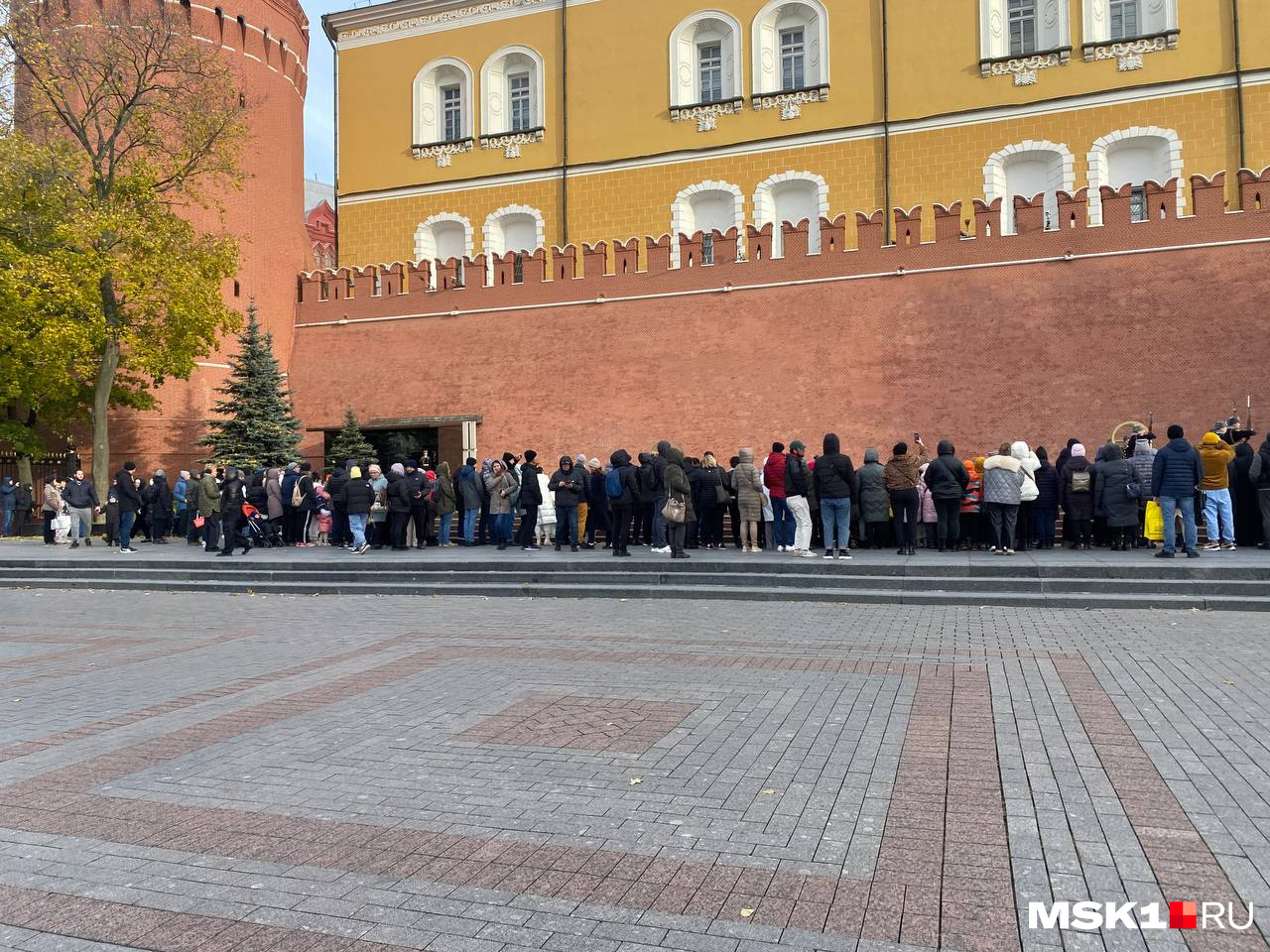 Почему перекрыли красную площадь сегодня