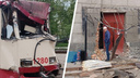 В старом трамвае, который разнес крыльцо депо в Челябинске, пострадали два человека