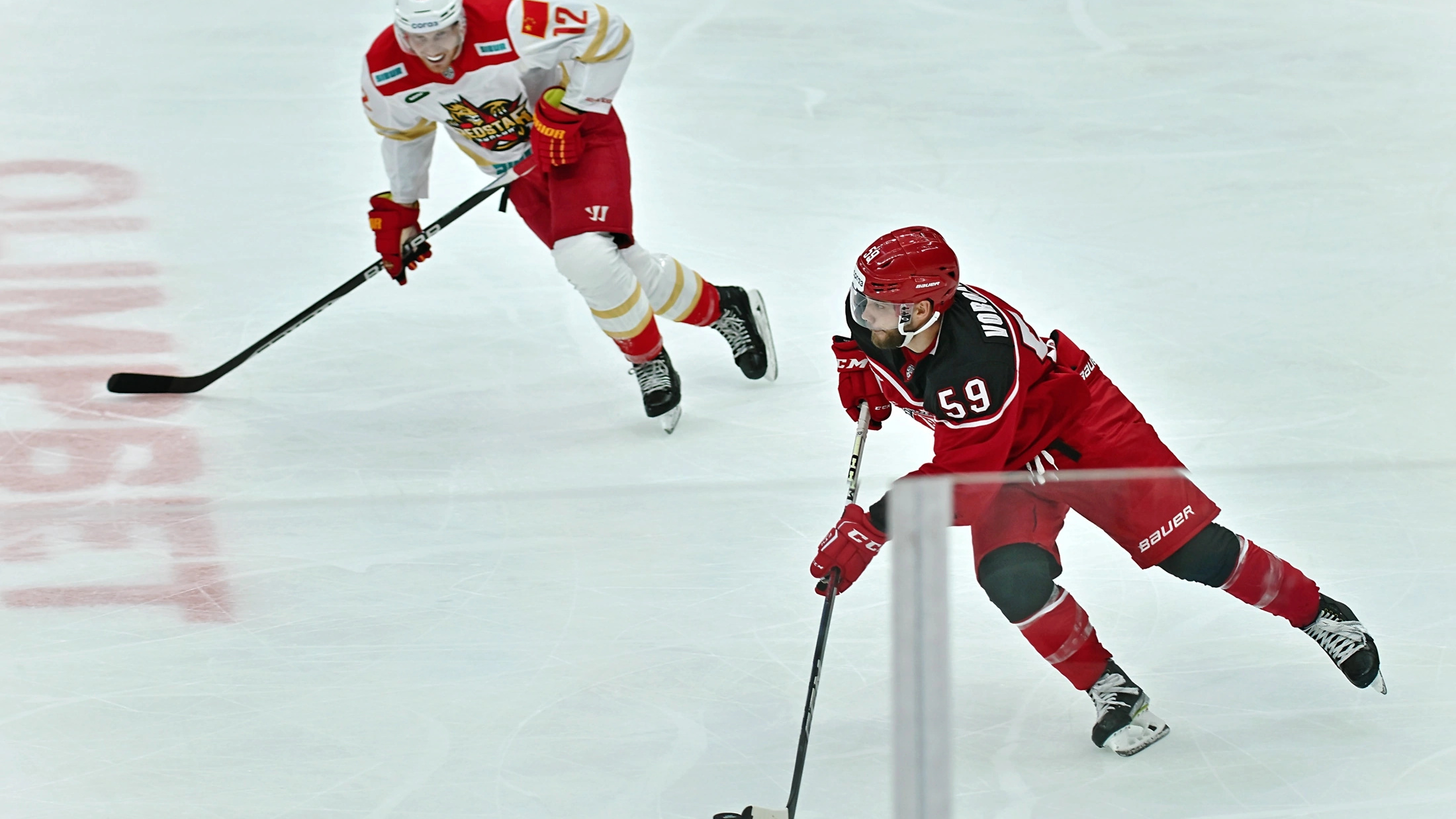 «Трудности будут всегда». Защитник «Витязя» — о российском хоккее и планах на предстоящий сезон