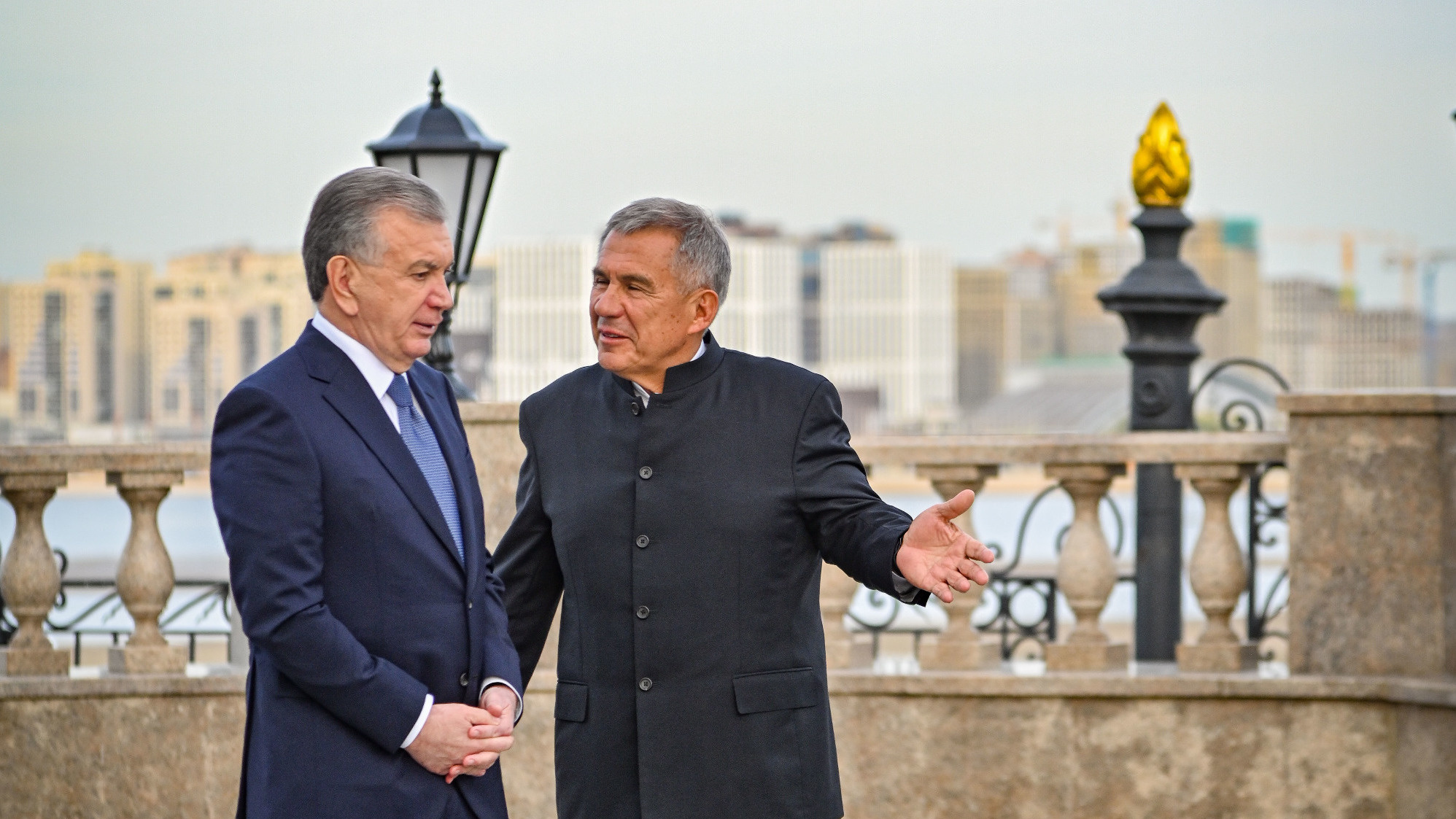 «Им не надо мешать»: президент Узбекистана обсудил с Путиным поездку в Казань