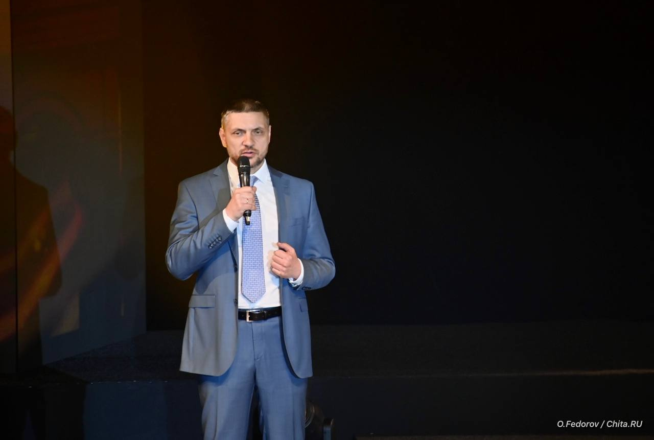 Губернатор Забайкалья рассказал историю о сыне погибшего участника СВО на кинофестивале (12+)