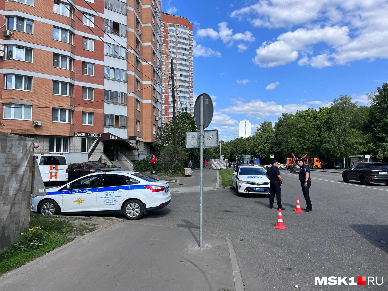 Беспилотники атаковали Москву и Подмосковье: фото и видео последствий  падения БПЛА, ответ Минобороны, что сейчас происходит на Профсоюзной и  Ленинском проспекте - 30 мая 2023 - ФОНТАНКА.ру