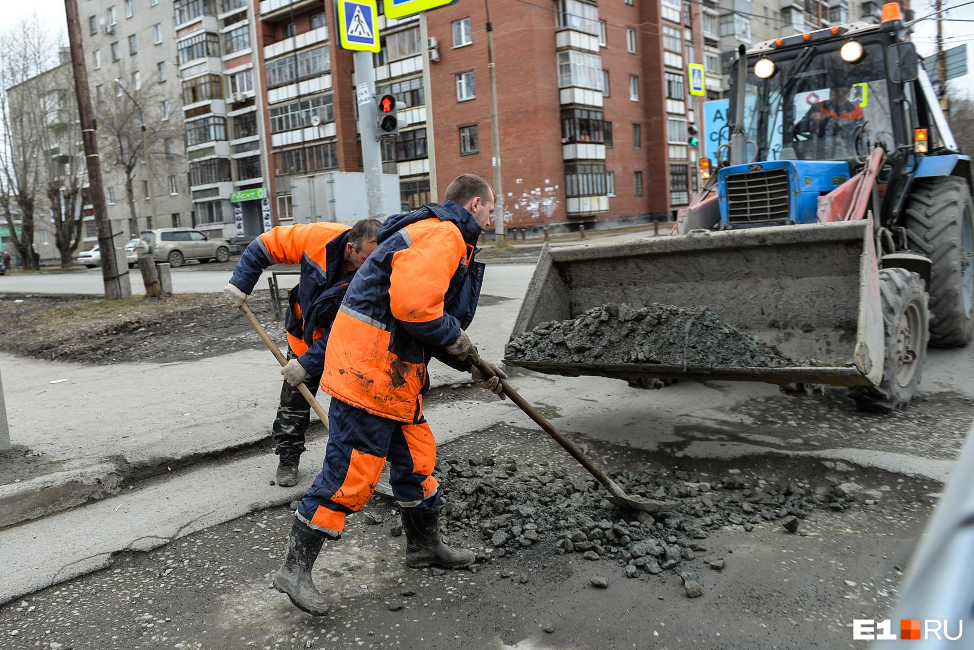 Омская компания «Стройсервис» будет ремонтировать улицу Бабушкина в Чите