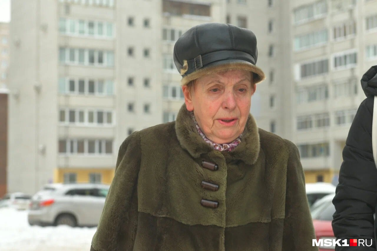 Пенсионерка Зинаида Григорьевна назвала семью девочки-стрелка образцовой