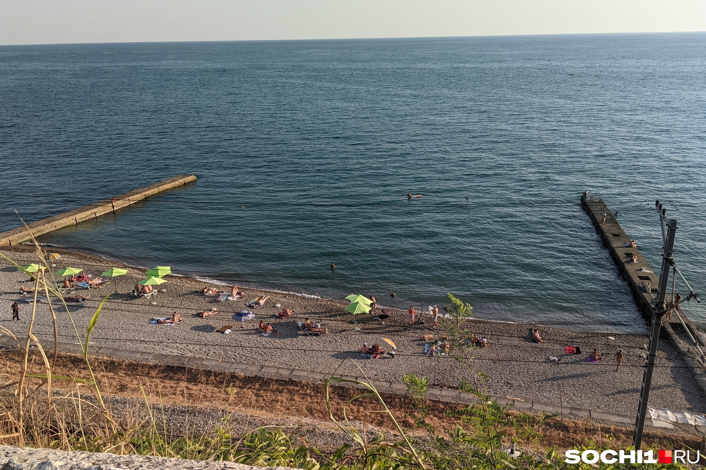Алексей Панин с дочкой отдыхает в Крыму на нудистском пляже [фото]
