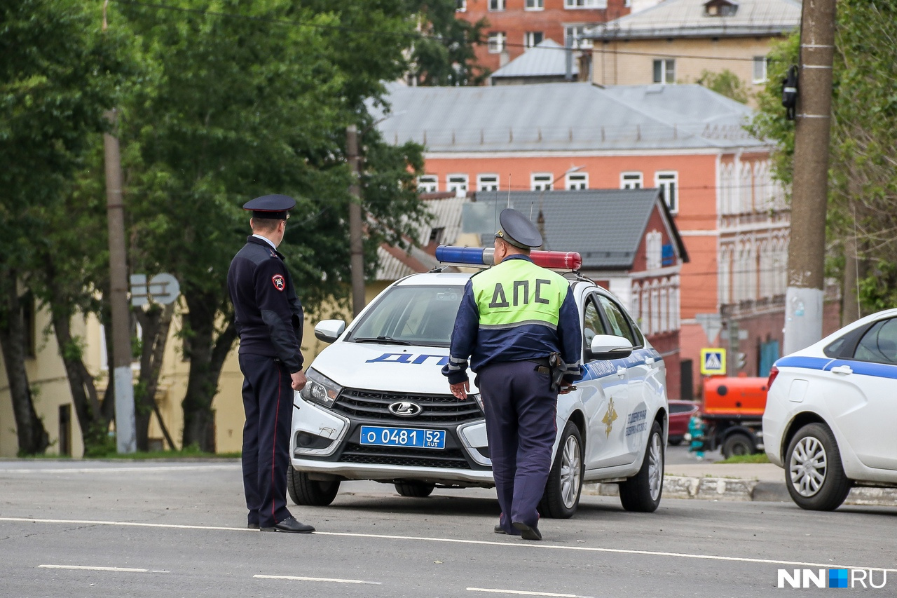 В Дзержинске «Жигули» сбили велосипедиста на пешеходном переходе. Видео с моментом аварии
