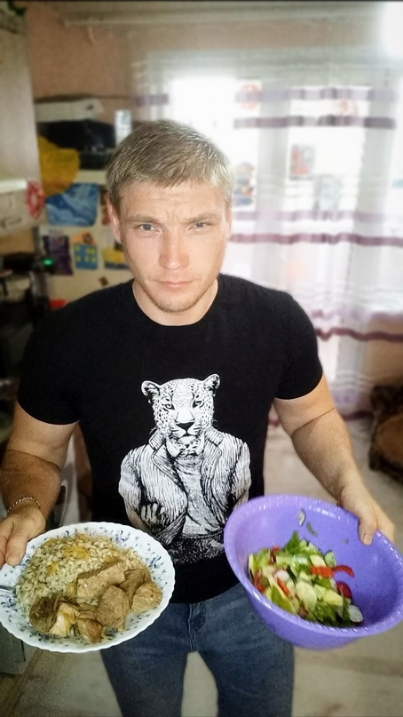 Вопросам питания Сергей уделяет основное внимание