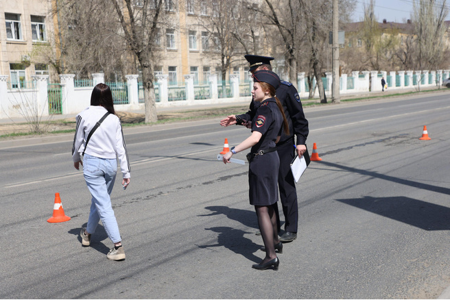 В Волгограде женщина сбила четырех школьников. Один находится в тяжелом состоянии