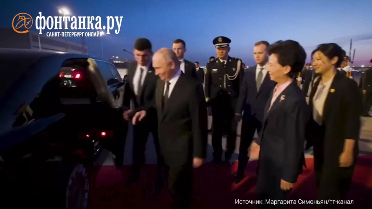 «Чувствую себя просто как дома». Владимир Путин встретился с Си Цзиньпином в Пекине