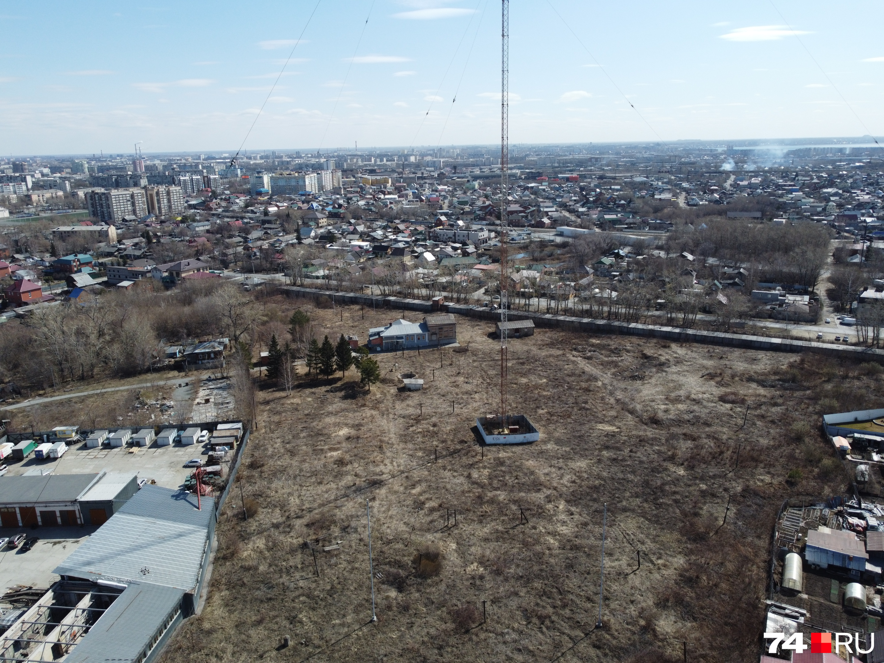 Век назад в этом месте была крупная скотобойня и первая в области радиостанция, из которой выросло Челябинское телевидение