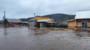 Жители бьют тревогу: в Олекминском районе Якутии паводок затопил село