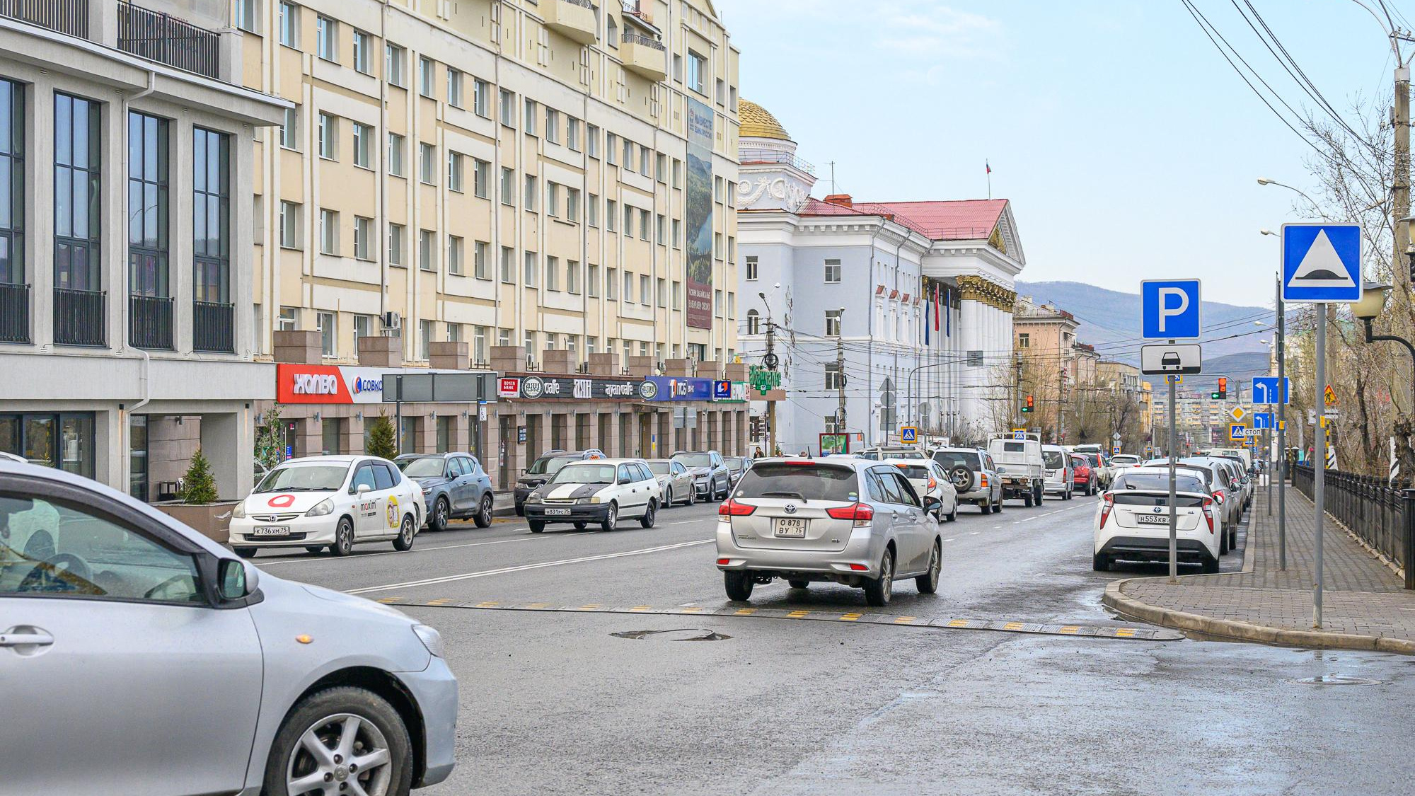 На выходные в центре Воронежа введут ограничение парковки и движения транспорта