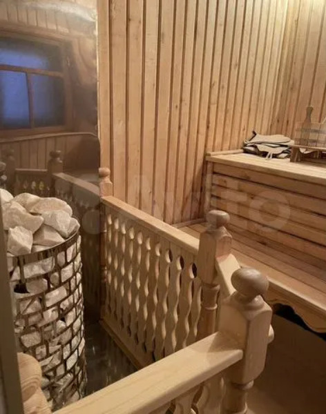 Финская баня отделана осиной и оборудована электрокаменкой