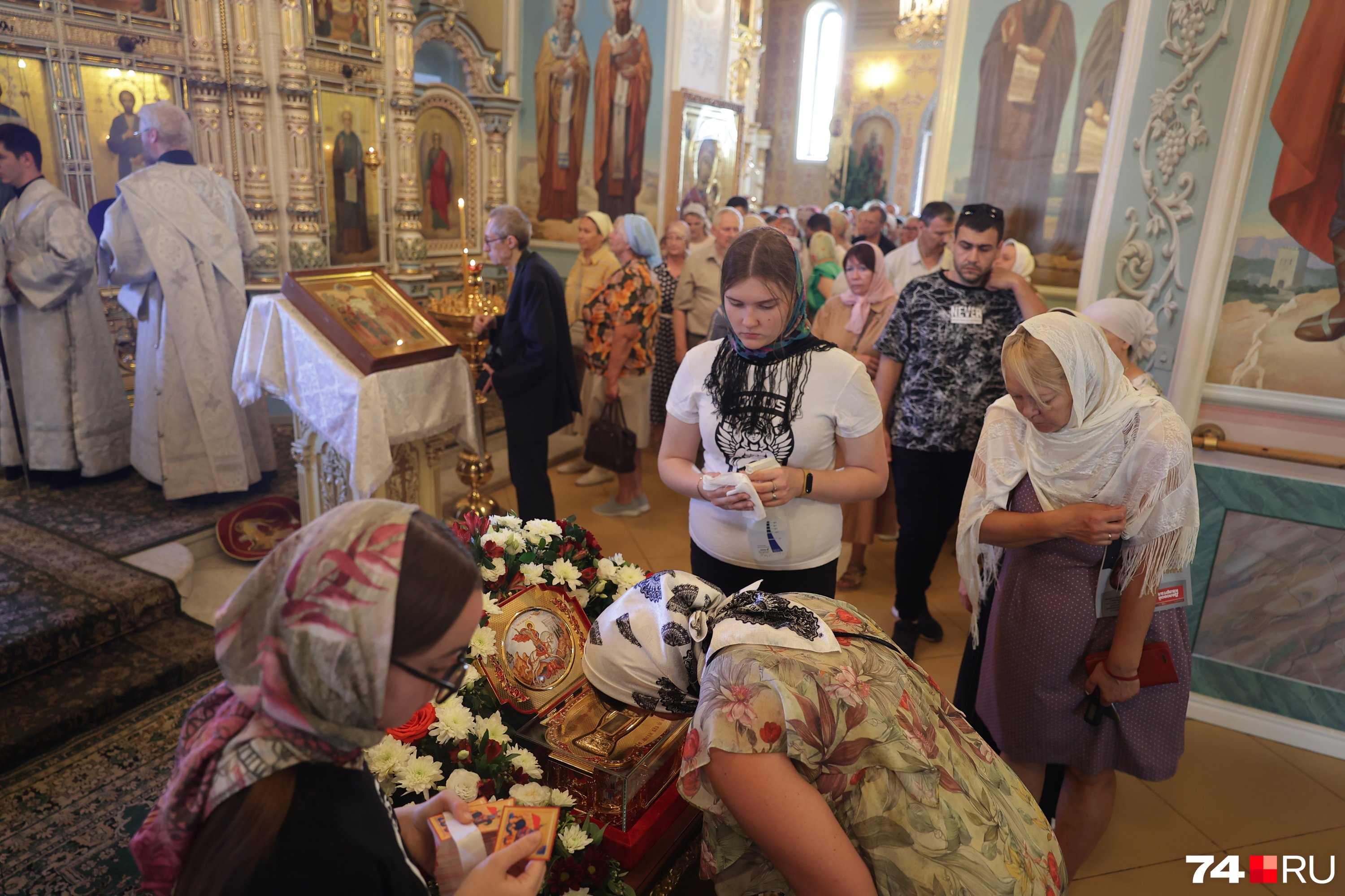 Все желающие могут прийти в Свято-Симеоновский кафедральный собор до 20 часов