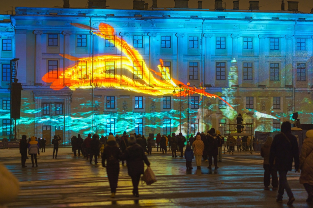 На Дворцовой площади пройдет мультимедийный фестиваль «Страна света»