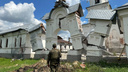 Мобилизованный самарский депутат показал разбомбленный храм на Украине