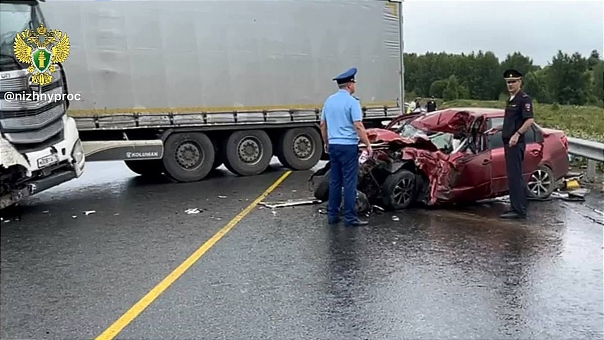 Подробности двойного ДТП на трассе М-7 в Лысковском районе, где погибли четыре человека. Видео с места аварии