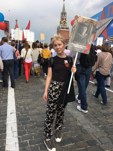 Во что одевается Екатерина Мизулина из ассоциации «Лига безопасного ...